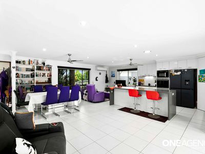 12 Michelle Drive, Point Vernon