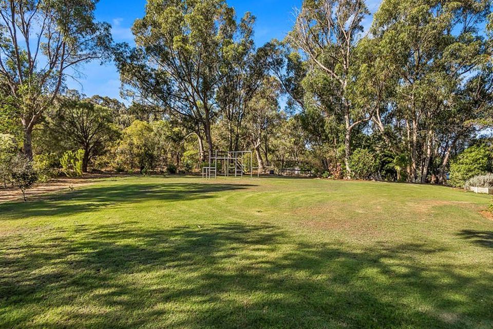 31 Oak Way , Baldivis