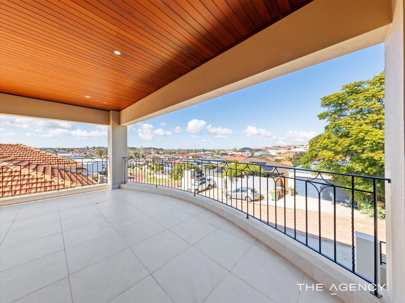 5 Sumich Gardens, Coogee