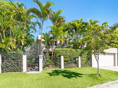 261 Stanhill Drive, Chevron Island