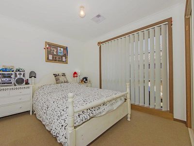12 Delmont Street, Werribee