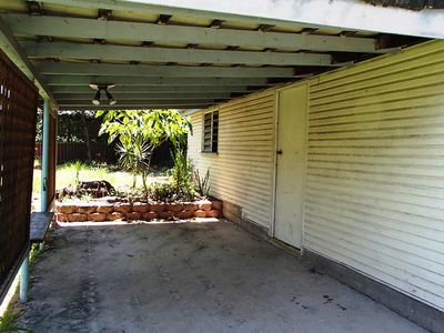 13 Saxelby Street, East Ipswich