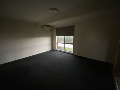 8 / 102 Synnot Street, Werribee
