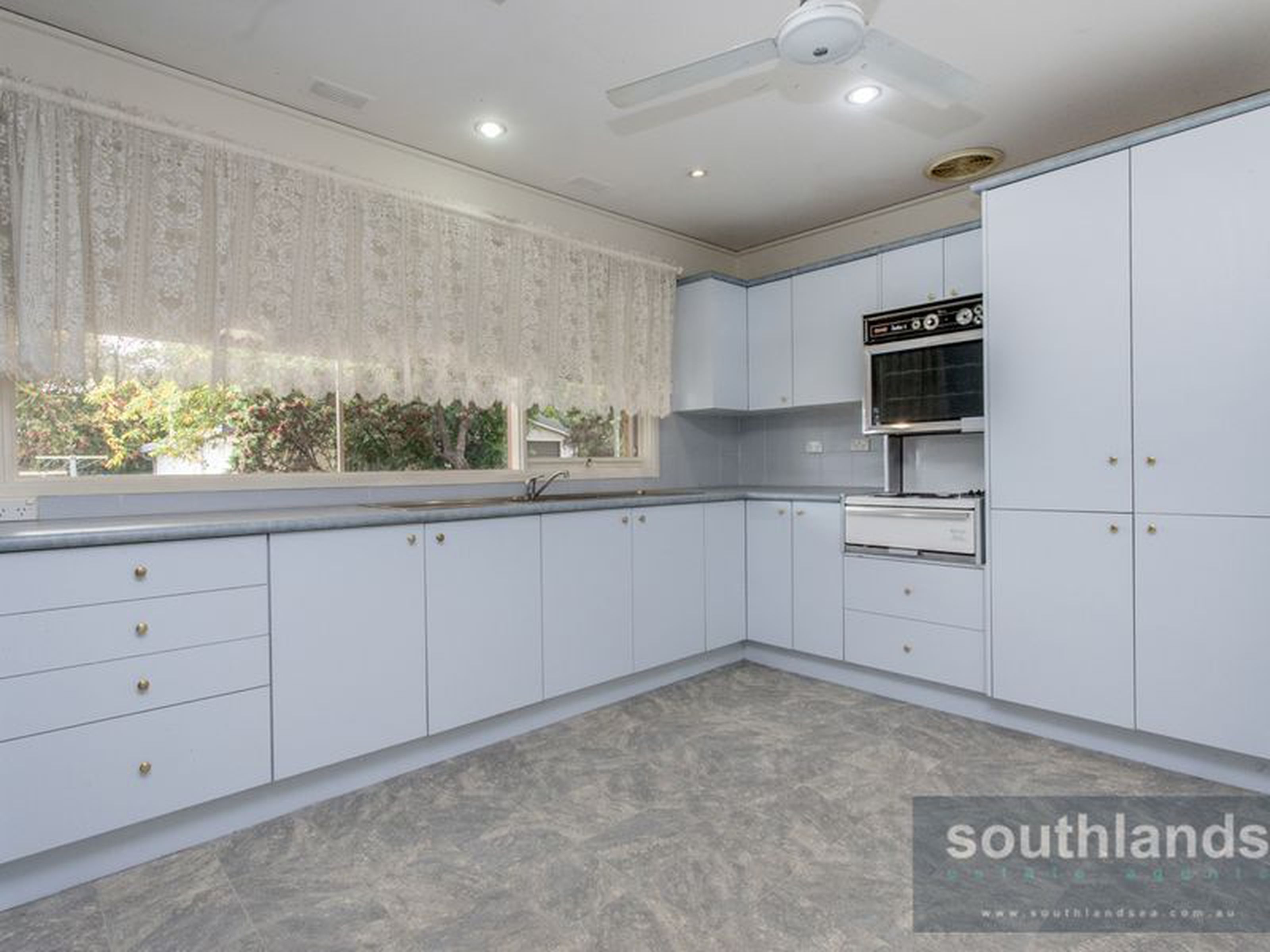 8 Banool Avenue, SOUTH PENRITH