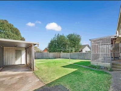 2 Deborah St, Werribee