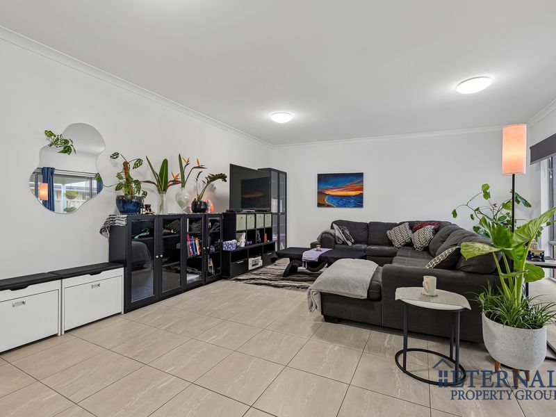15 Castello Crescent, Byford