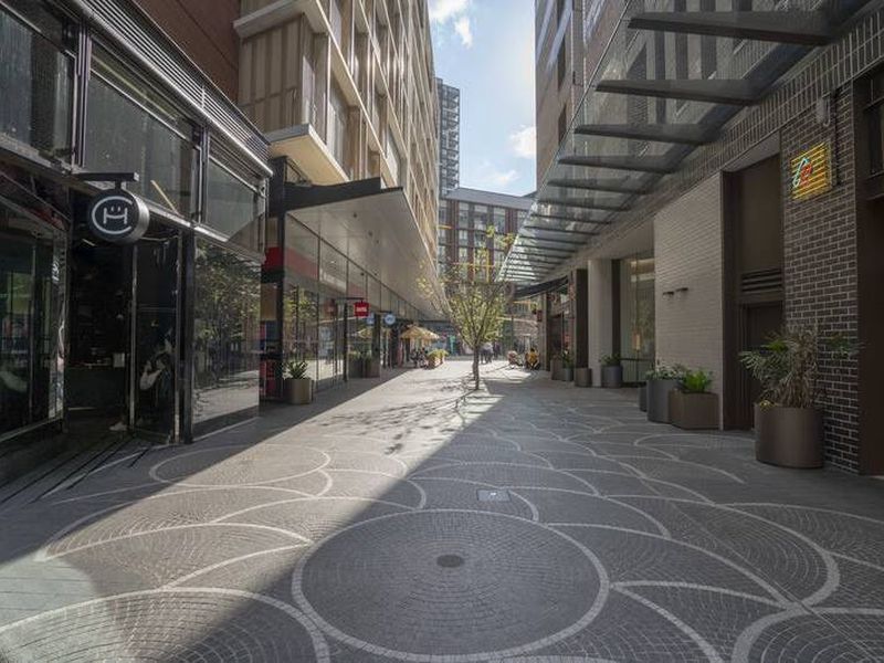 2302 / 82 Hay Street, Haymarket