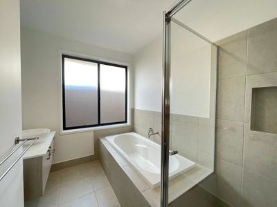 91 Contour Road, Austral