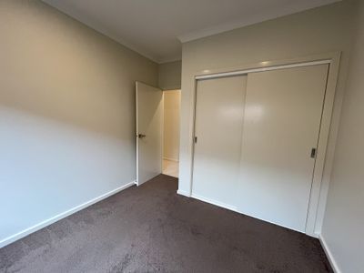 16 Evergreen Cres, Craigieburn