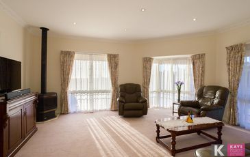 1 South Hidden Valley Circuit, Beaconsfield