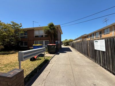 7 / 11 Gordon Street, Footscray
