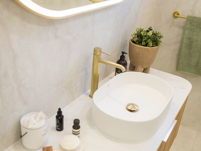 42 Hammers Road, Northmead