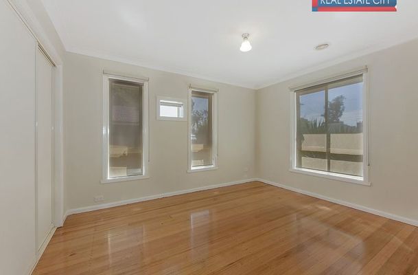 5 Coral Court, Craigieburn