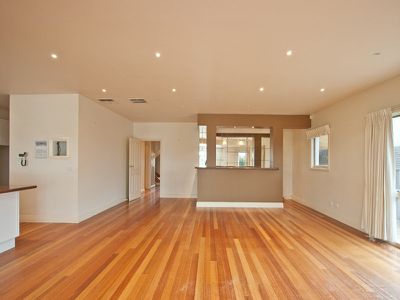 7 Lagoon Place, Patterson Lakes