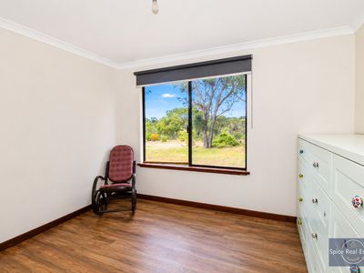 132 Plozza Road, Parryville
