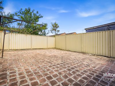 11 / 10 Bunting Street, Emerton