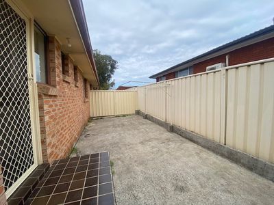 1 / 23 Barton Street, Oak Flats