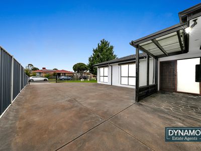 7 Navarre Court, Meadow Heights