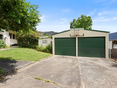 19 Bogong Avenue, Mount Beauty