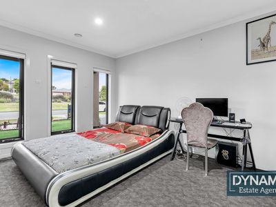 12 Wisteria Avenue, Craigieburn