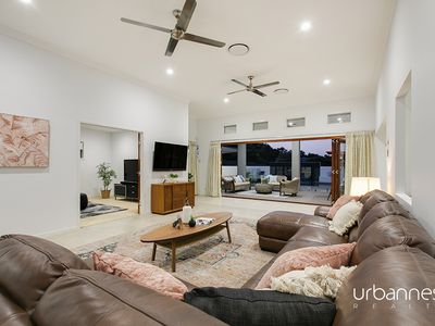 38 Wilga Drive, Bunya