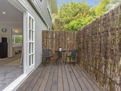 673 West Coast Road, Oratia