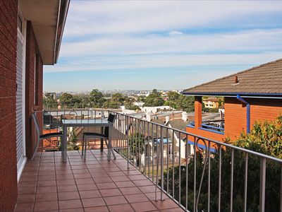 8 / 12 Queen Street, Arncliffe