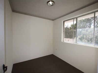 16 / 50 Meadow Crescent, Meadowbank