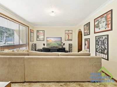 10 Ramsay Road, Rossmore