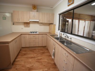 6 Lawson Street, Dubbo