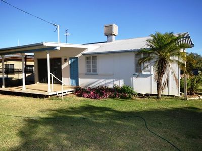 157 Eagle Street, Longreach