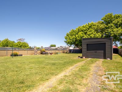 208 Sandon Street, South Guyra