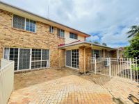 37A Lindfield Circuit, Robertson