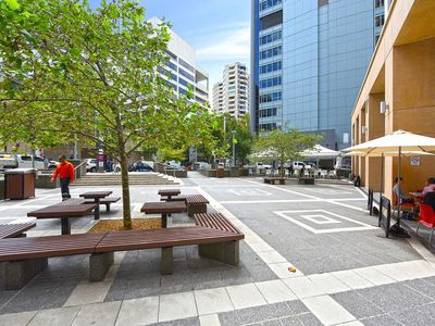 1207 / 77-81 Berry Street, North Sydney