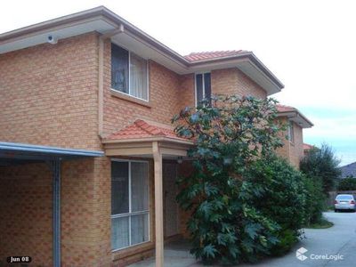 2 / 30 Francis Street, Clayton