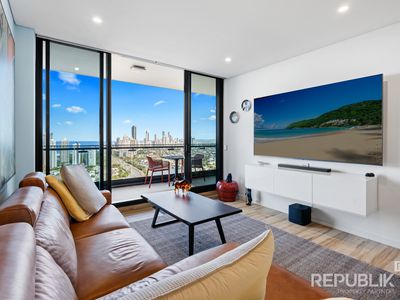 3410 / 2 Como Crescent, Southport