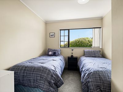 B / 67 Barr Street, Kenmure