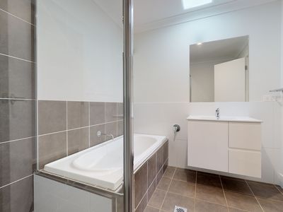 39A Champagne Drive, Dubbo