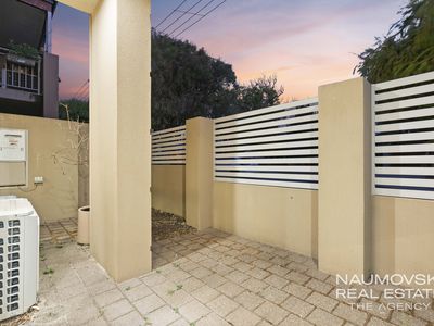 2 / 10 Wychcross Street, Westminster