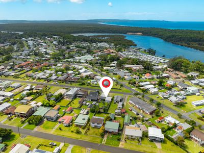 33 Ocean View Road, Sussex Inlet