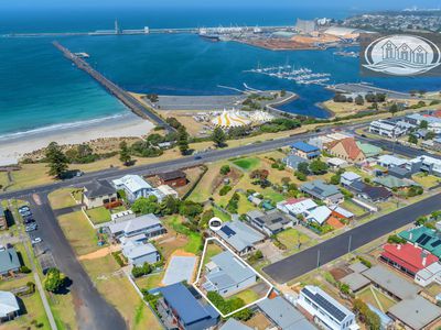 9 Market Court, Portland