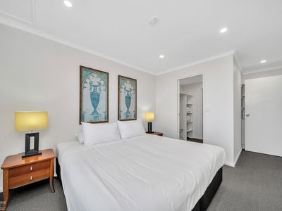 81 / 107 Esplanade, Cairns City