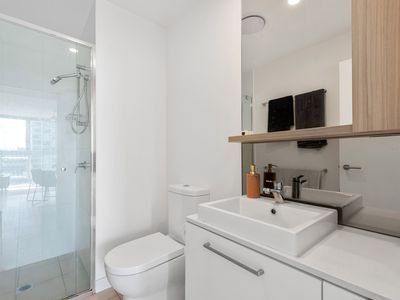 21004 / 37 Kyabra Street, Newstead