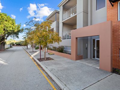 50 / 76 Newcastle Street, Perth