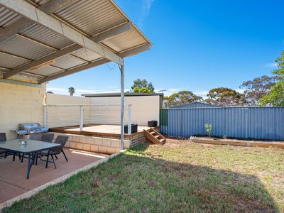 4 St John Grove, Hannans