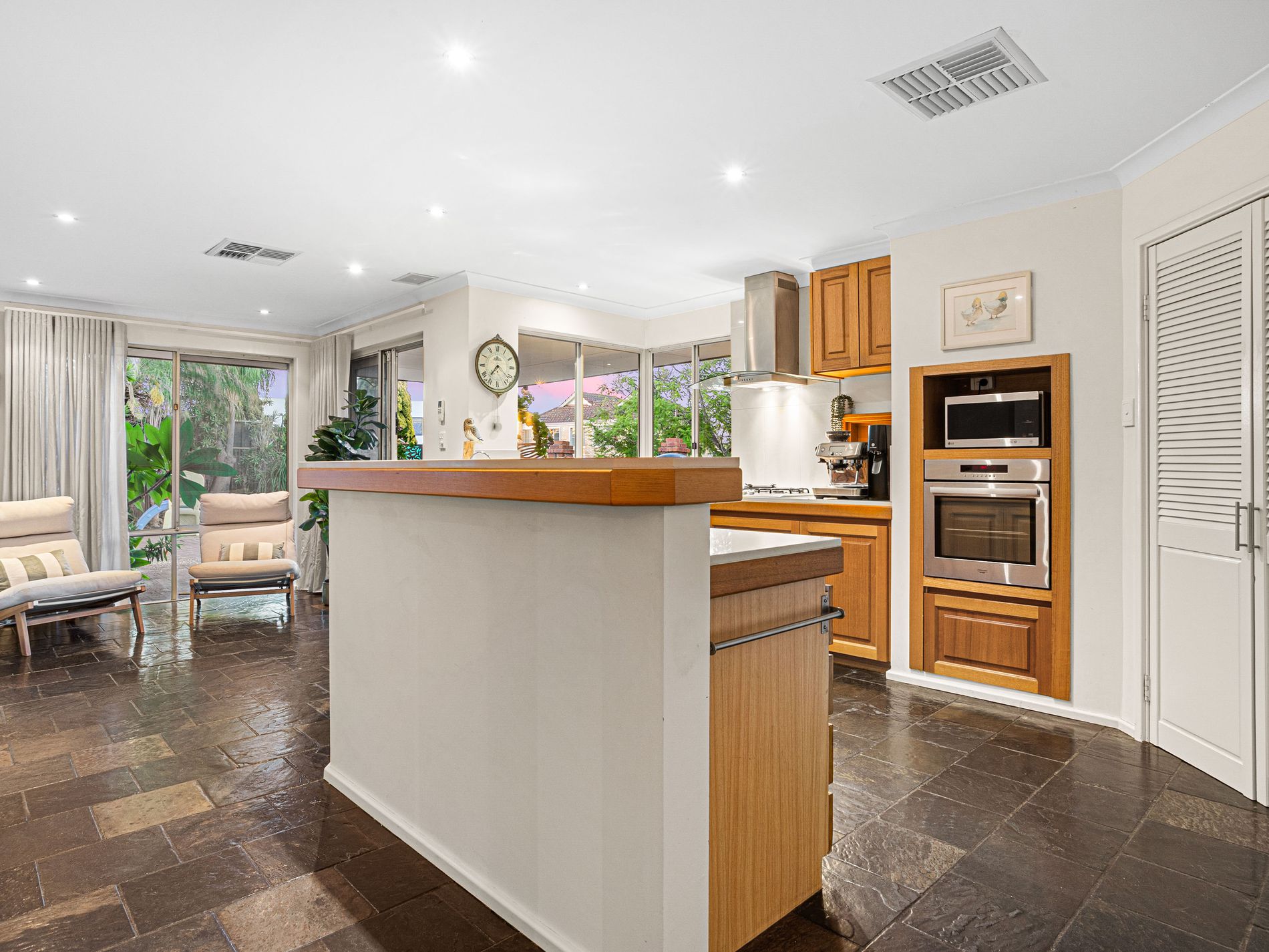 19 Lockett Crest, Winthrop