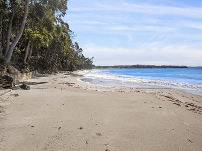 118 Kingfish Beach Road, Southport