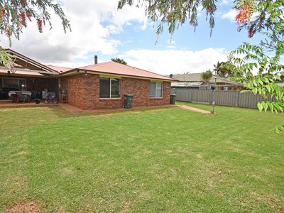 8 Twickenham Drive, Dubbo
