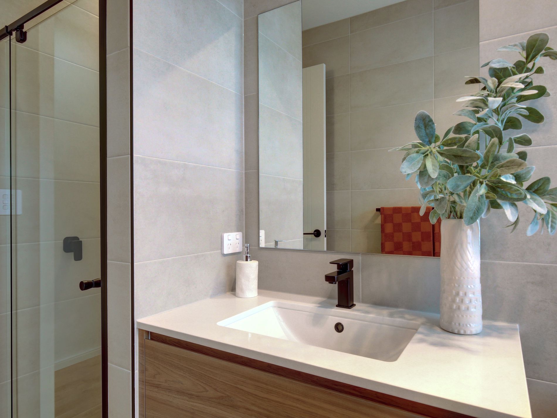 19E Sutton Avenue, Seacombe Gardens