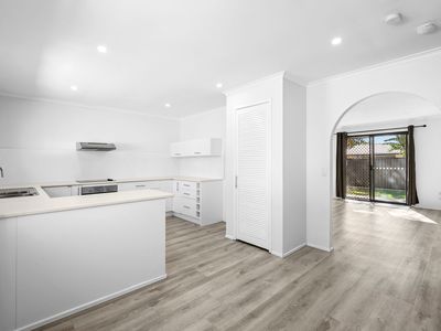 2 / 53 Riviera Avenue, Tweed Heads West